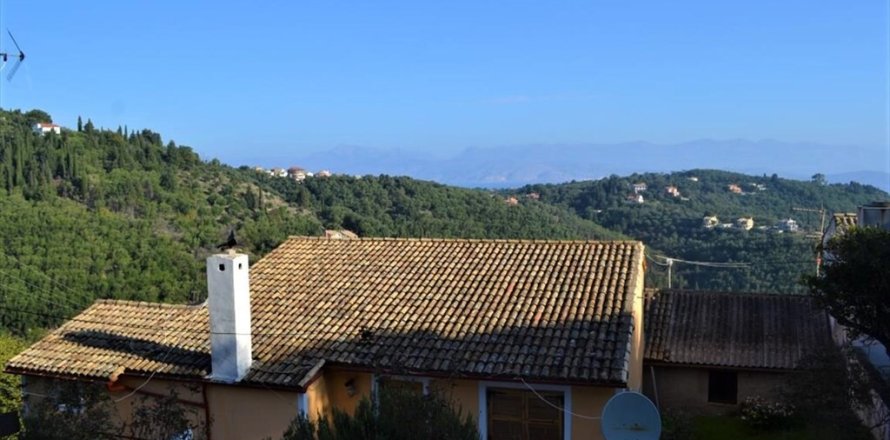 4 bedrooms House in Corfu, Greece No. 56089