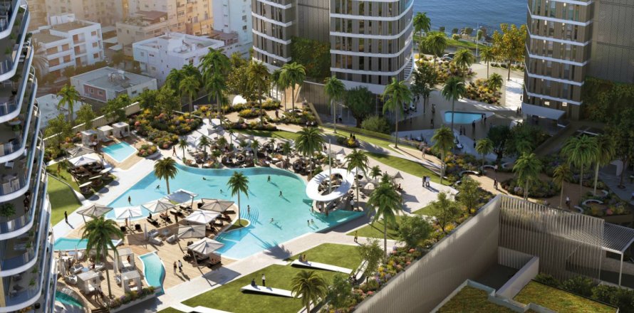 3 bedrooms Apartment in Limassol, Cyprus No. 37600