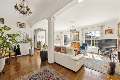 4 bedrooms House in Le Cannet, France No. 83475 4