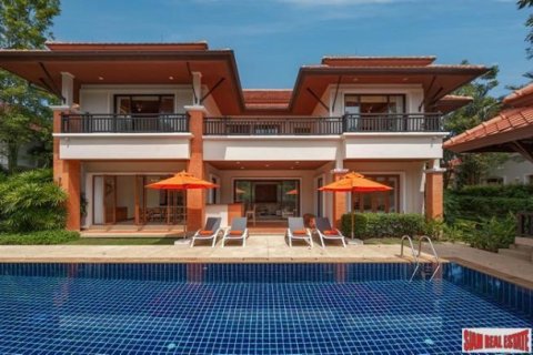 4 bedrooms Villa in Phuket, Thailand No. 97242 1