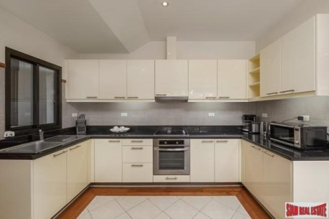 4 bedrooms Villa in Phuket, Thailand No. 97242 7