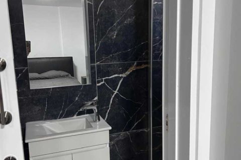 4 bedrooms Maisonette in Parekklisia, Cyprus No. 101677 15