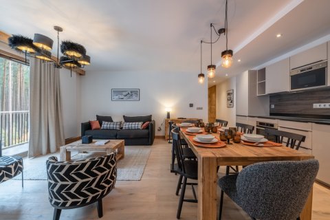 3 bedrooms Apartment in Chamonix-Mont-Blanc, France No. 99461 3