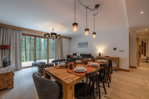 3 bedrooms Apartment in Chamonix-Mont-Blanc, France No. 99461 2