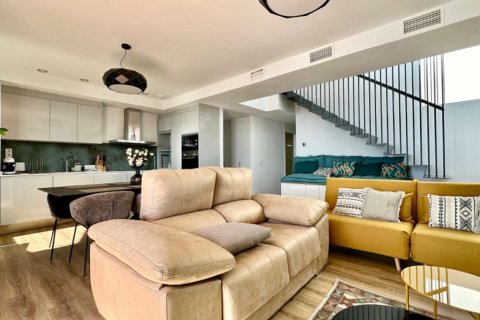 3 dormitorios Penthouse en Hai Van, Vietnam No. 84879 3