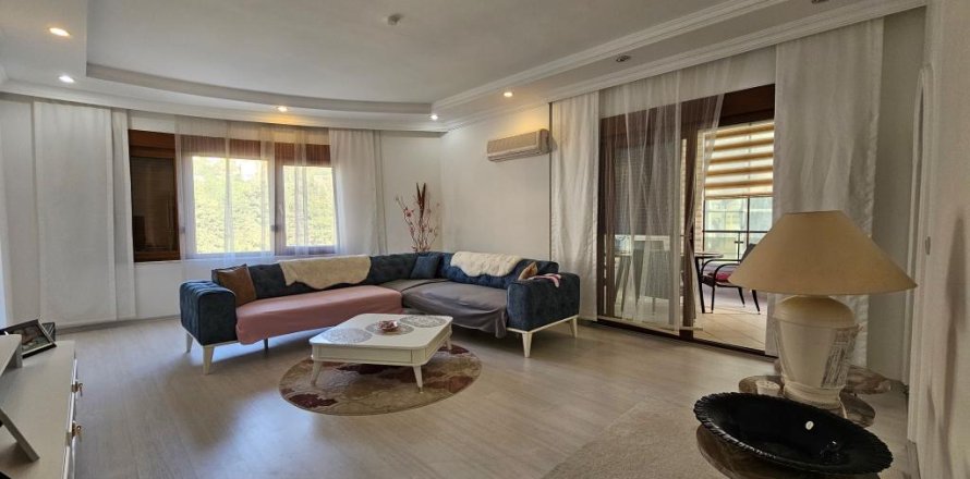 5 habitaciones Apartment en Alanya, Turkey No. 22318
