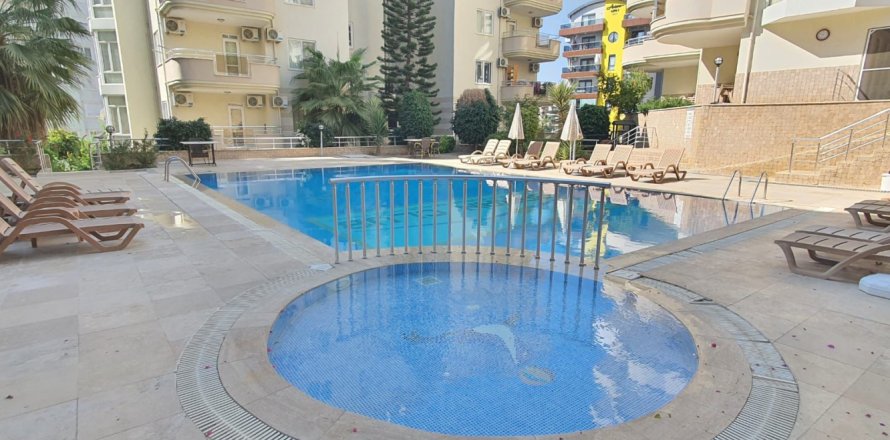 4 dormitorios Penthouse en Cikcilli, Turkey No. 12319
