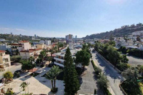 3 bedrooms Penthouse in Germasogeia, Cyprus No. 101837 14