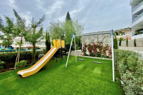 3 bedrooms Penthouse in Germasogeia, Cyprus No. 101837 16