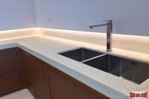 Дом с 3 спальнями в Бангкок, Таиланд №97011 9