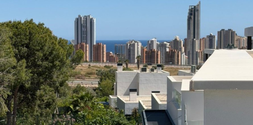 3 chambres Appartement à Benidorm, Spain No. 126439