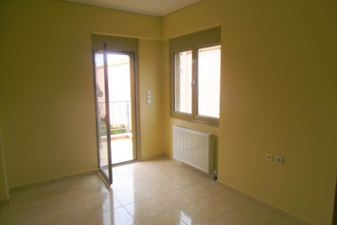 Мезонет с 4 спальнями в Лутракион, Греция №60410 11