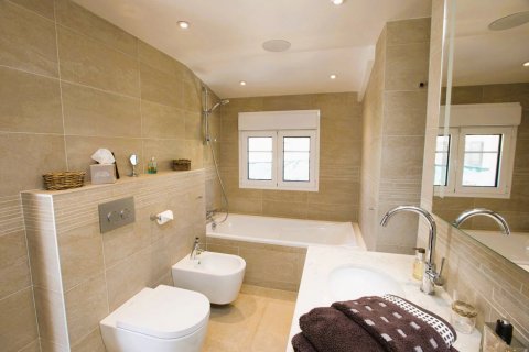 4 chambres Villa à Antibes, France No. 99777 18