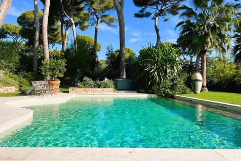 4 chambres Villa à Antibes, France No. 99777 6
