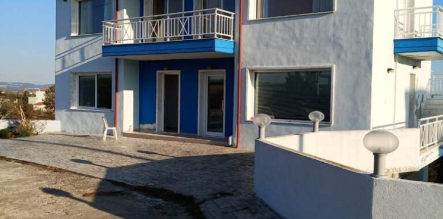 Studio House in Chalkidiki, Greece No. 108529