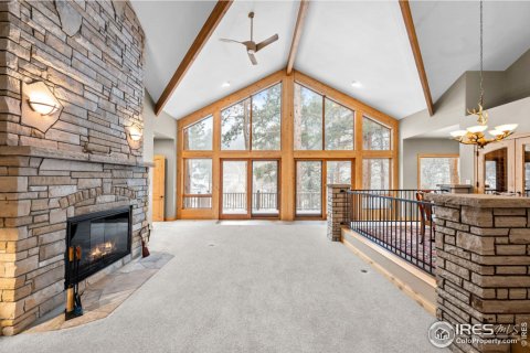 3 bedrooms House in Estes Park, USA No. 81116 9