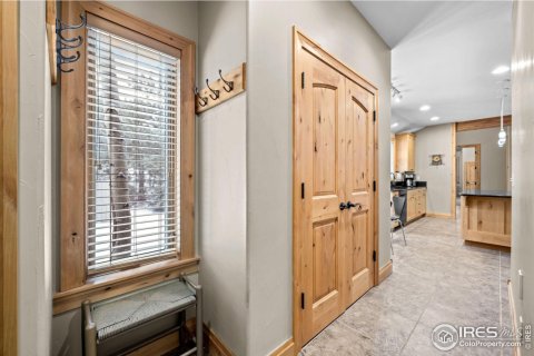 3 bedrooms House in Estes Park, USA No. 81116 19