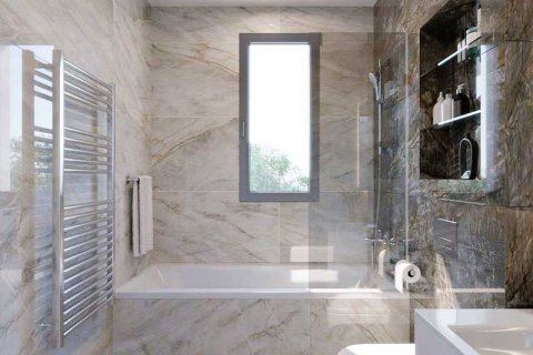 2 bedrooms Apartment in Limassol, Cyprus No. 102251 12