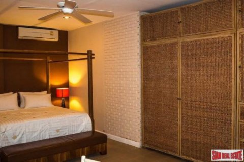 5 bedrooms House in Chiang Mai, Thailand No. 97013 3