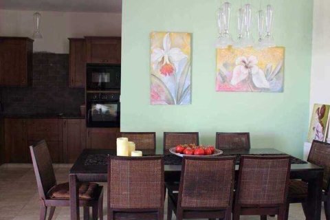 4 bedrooms House in Pano Lefkara, Cyprus No. 31442 3