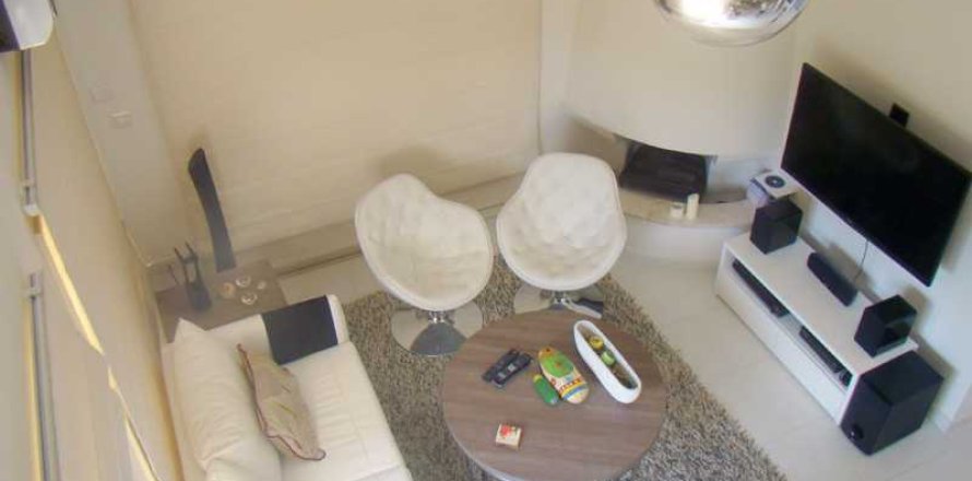 4 bedrooms House in Limassol, Cyprus No. 52608