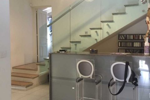 4 bedrooms House in Limassol, Cyprus No. 52608 3