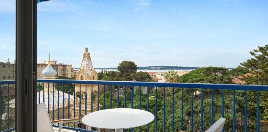 3 chambres Appartement à Cannes, France No. 71487
