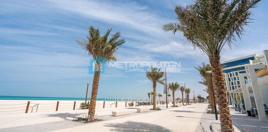 2 bedrooms Apartment on the Saadiyat Island, UAE No. 95537