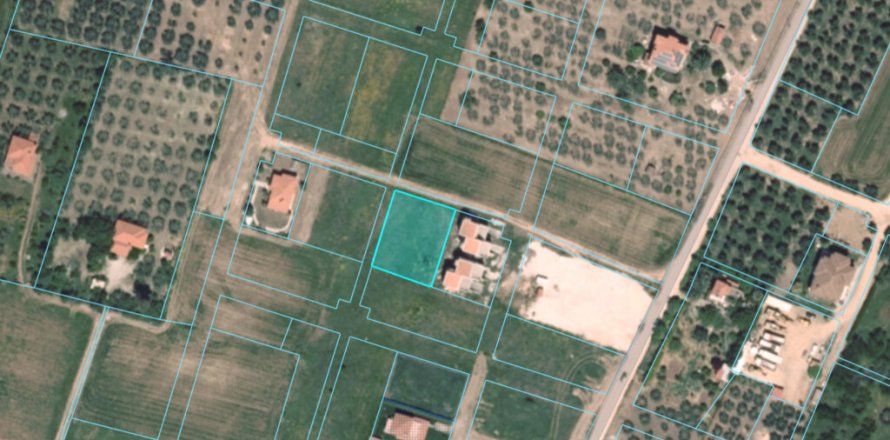 805m² Land à Polygyros, Greece No. 107791