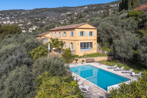 4 bedrooms Villa in Cabris, France No. 99767 1