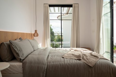 5 chambres Villa à Thuan Nam, Vietnam No. 27343 13