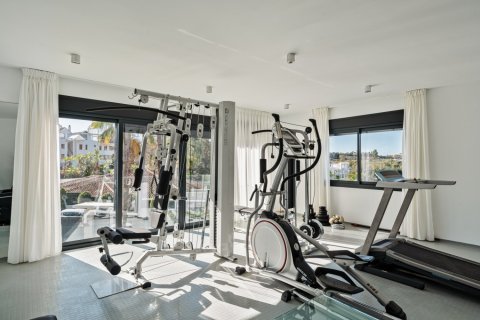 5 bedrooms Villa in Thuan Nam, Vietnam No. 27162 9