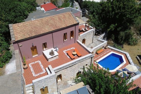 4 bedrooms Commercial property in Chania, Greece No. 84185 2