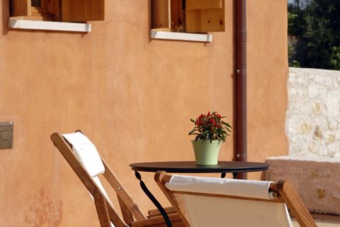 4 bedrooms Commercial property in Chania, Greece No. 84185 8