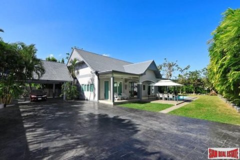 5 bedrooms Villa in Kamala, Thailand No. 96732 15