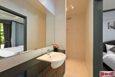 5 bedrooms Villa in Kamala, Thailand No. 96732 14
