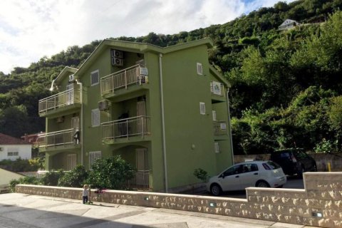 10 bedrooms Commercial property in Herceg Novi, Montenegro No. 66836 4