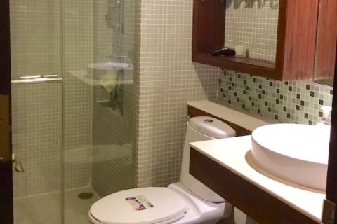 2 bedrooms Condo in Bangkok, Thailand No. 423 4