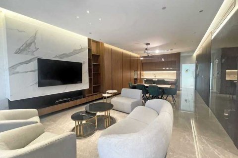 3 bedrooms Apartment in Nicosia, Cyprus No. 103547 2