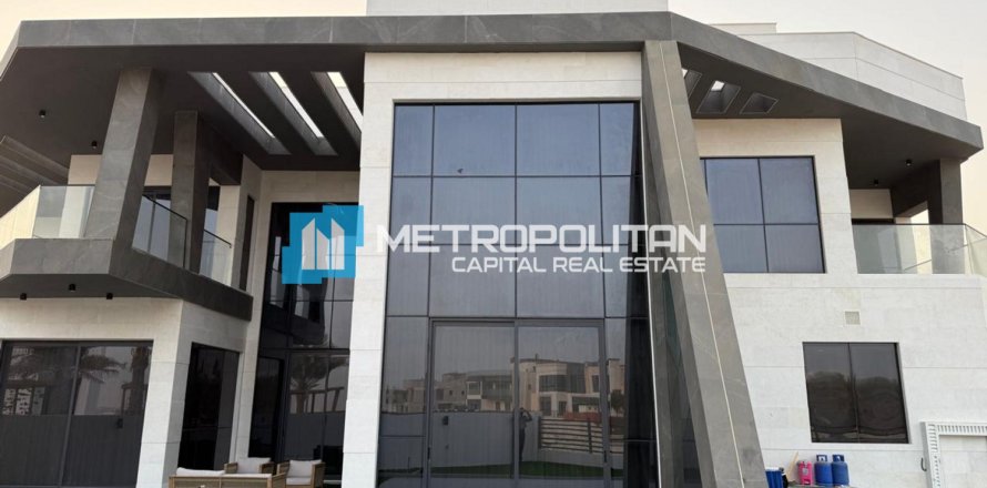6 dormitorios Villa en  Yas Island, UAE No. 122581