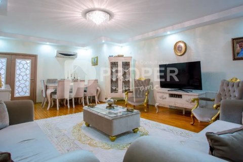 5 rooms Apartment in Thanh Khe, Vietnam No. 11441 9