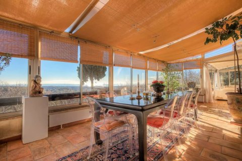 5 bedrooms Villa in Vence, France No. 68729 10