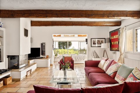 5 bedrooms Villa in Vence, France No. 68729 3