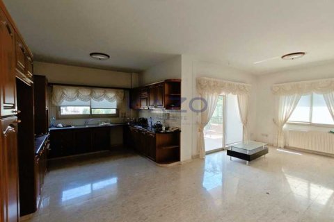 5 bedrooms House in Agios Athanasios, Cyprus No. 63546 11