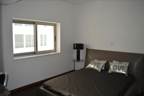 3 bedrooms Apartment in Larnaca, Cyprus No. 106312 8