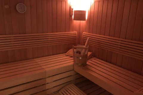 4 bedrooms Villa in Limassol, Cyprus No. 105996 4