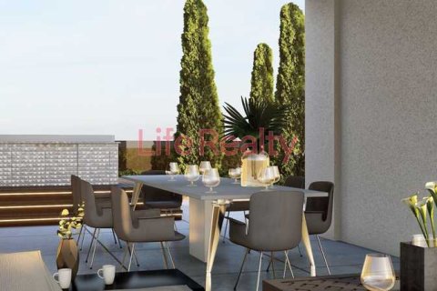 2 bedrooms Penthouse in Germasogeia, Cyprus No. 80876 4