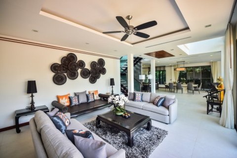 4 bedrooms Villa in Phuket, Thailand No. 96782 17