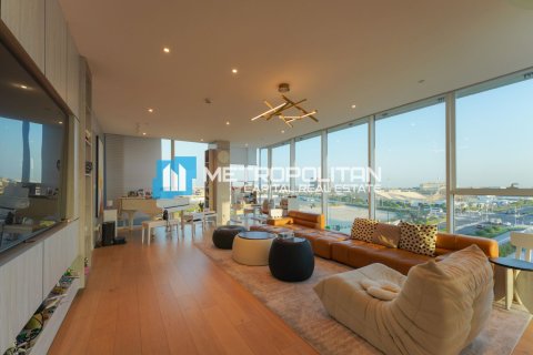 3 bedrooms Apartment in Bavaria Town, Vietnam No. 113530 1