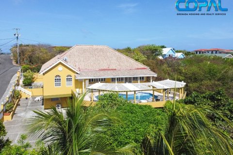 6 bedrooms House in Lance Aux Epines, Grenada No. 53177 2